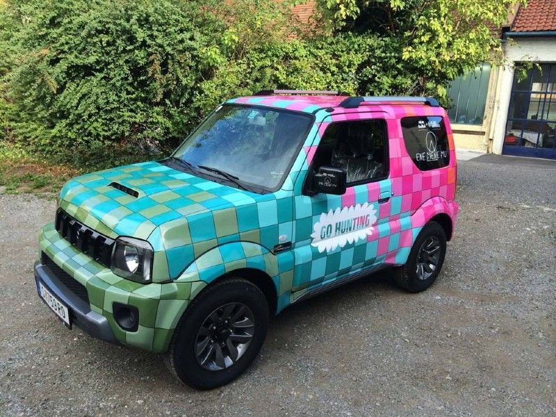 Auto Komplettbeklebung